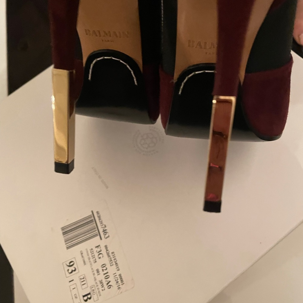 Balmain - Picture 4 of 6